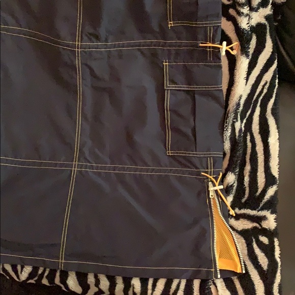 EDM Macgirl skirt rare multiple pockets navy/yellow - Picture 4 of 12